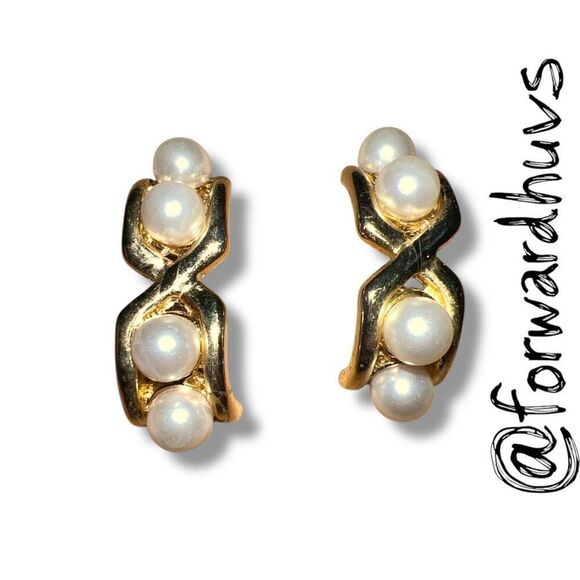 Bundle Sale 3 for $15 | Faux Pearl Design – 1” Length - Picture 8 of 9